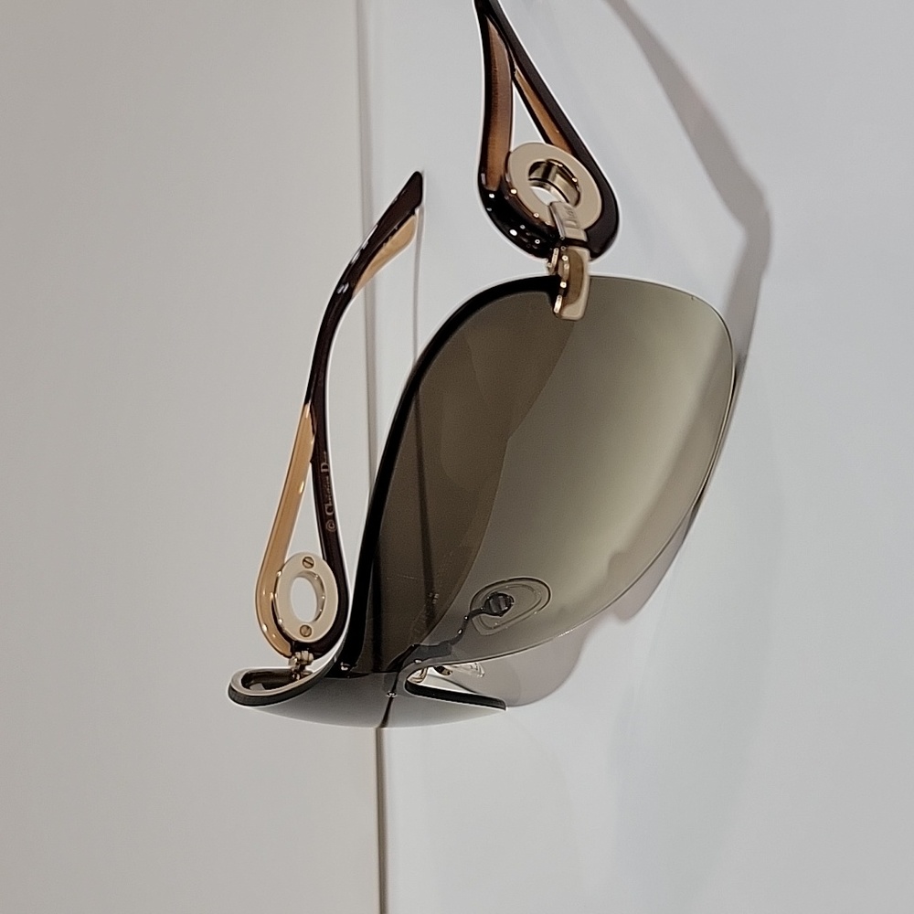 Christian Dior  "Diorvolute3"
